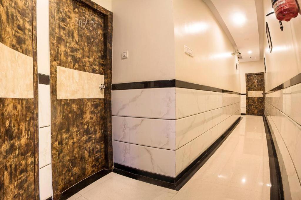 Hotel Embassy Grand Near Us Embassy Bkc Mumbai Luaran gambar